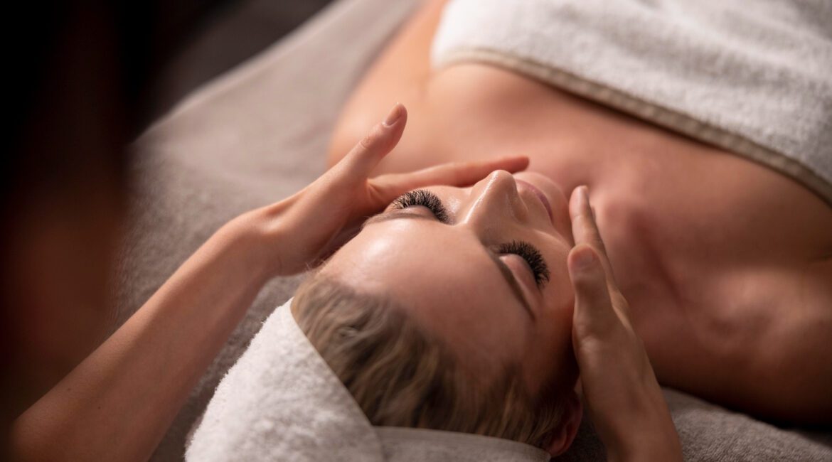 Benefits of Regular Massage Therapy Treatments